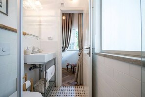 Een douche, een haardroger