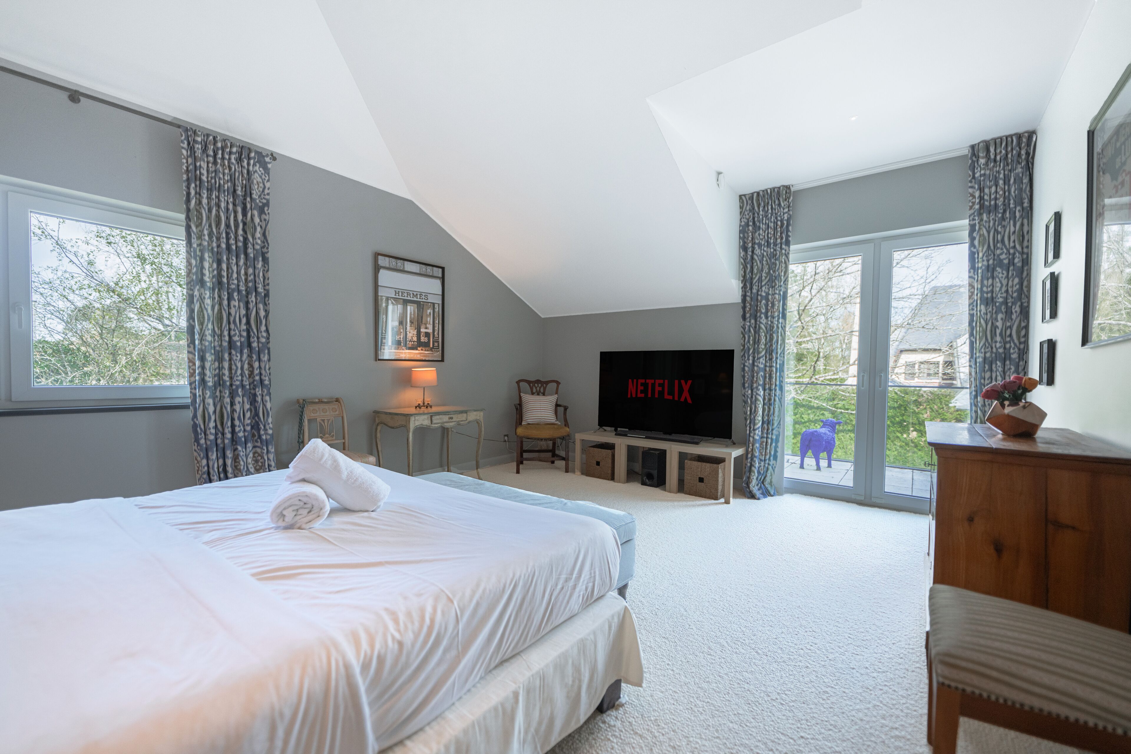 Appartement | 3 chambres, décoration personnalisée, ameublement personnalisé, bureau