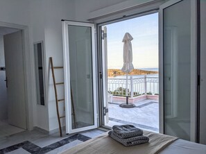 4 bedrooms, free WiFi, bed sheets