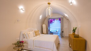 Traditional Cave Suite | 埃及棉床單、高級寢具、Select Comfort 床墊、迷你吧