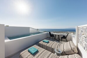 Mystic Suite | Beach/ocean view -  La Madeleine Oia Suites and Caves (Santorini)