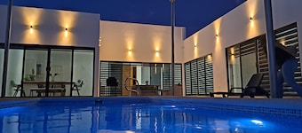 Casa Jiapsi - Beautiful Vacation Home in San Carlos, Sonora.