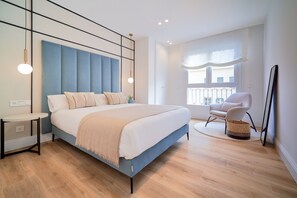 4 bedrooms, iron/ironing board, Internet, bed sheets - iloftmalaga Plaza de las Flores Premium (Málaga)