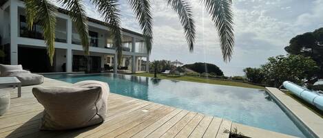 Außenpool, beheizter Pool