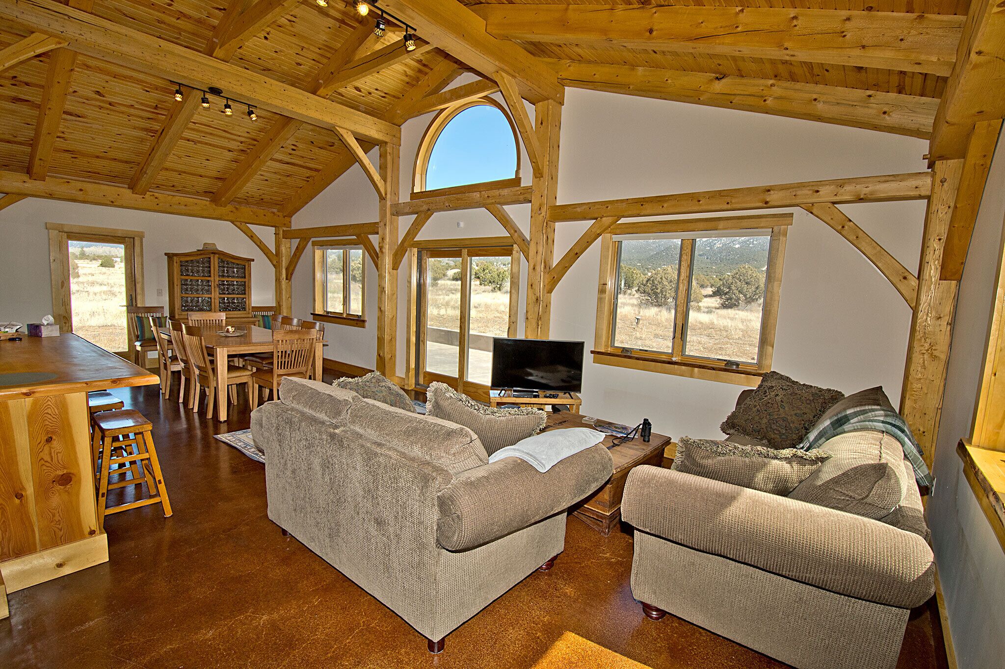 Whispering Hills Retreat