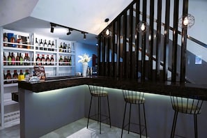 Bar (in der Unterkunft)