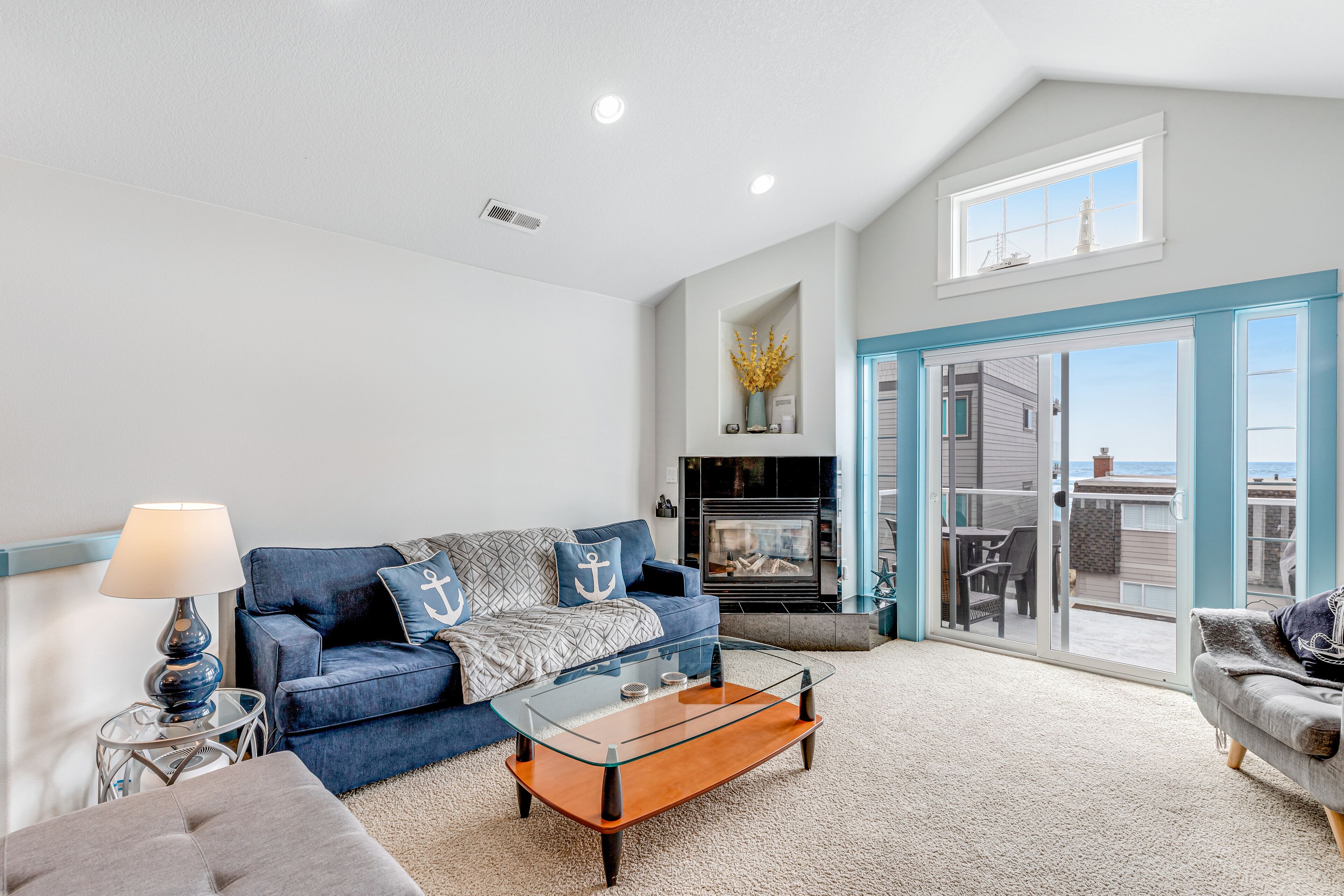 Inviting ocean view townhouse with beach access & balcony - dog-friendly