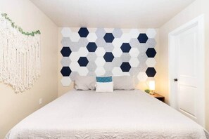 1 bedroom, iron/ironing board, WiFi, bed sheets