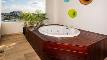 Premium Apartment Apto - 4D - PH | Bain à remous privé