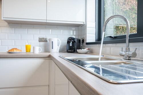 Trinity View by Tŷ SA -  in Newport