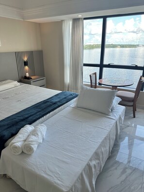 Wifi gratis y ropa de cama