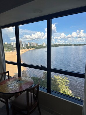 Basic Quadruple Room, 1 Bedroom | Free WiFi, bed sheets - FLAT TROPICAL (Manaus)