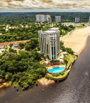 Front of property - FLAT TROPICAL (Manaus)