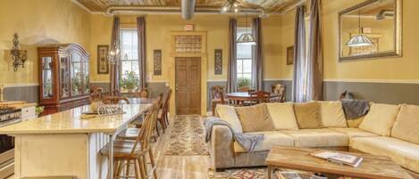 TV connectée, cheminée