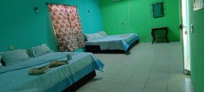 Chambre Double | Draps fournis