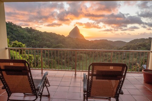 Belle Etoile - Cinnamon Studio Suite