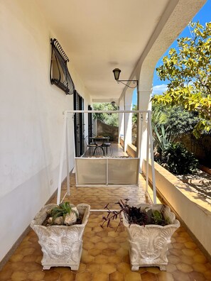 Terrace/patio - Villa Letizia with veranda and garden (Noto)