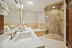 Bathroom - Breckenridge One Ski Hill Place 3 Bedroom Penthouse Residence (Breckenridge)