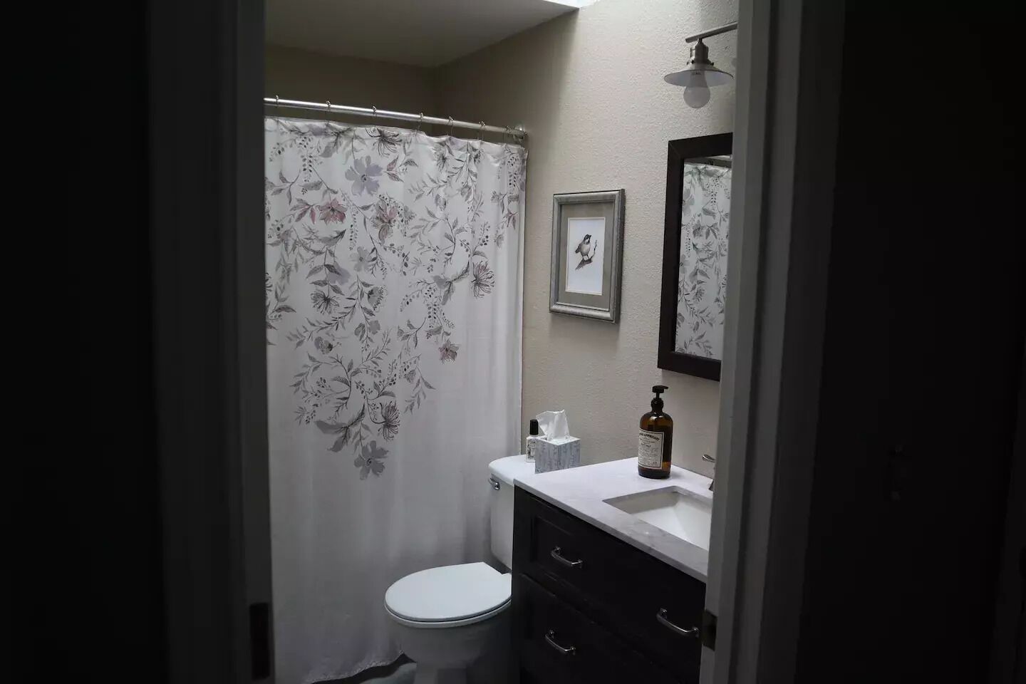 Near Nike, Intel, Kaiser, Providence Hospitals. Skate park, and shopping.