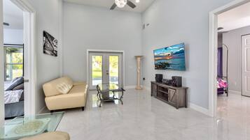 Smart TV, DVD player, stereo