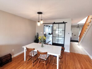 Dining - Bright and charming home with gorgeous backyard (Toronto)