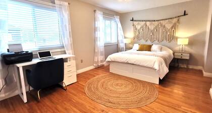 Bright and charming home with gorgeous backyard