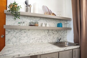 Comfort Apartment | Individually decorated, individually furnished, blackout drapes