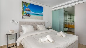 3 bedrooms, iron/ironing board, free WiFi, bed sheets - Lux apt Med One by Costarentals - Ref 191 (Fuengirola)