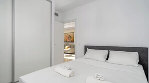2 Schlafzimmer, Bügeleisen/Bügelbrett, kostenloses WLAN