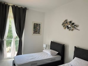 2 bedrooms, iron/ironing board, travel crib, free WiFi - TERRACE VIEW FLORENCE ATTIC (Firenze)