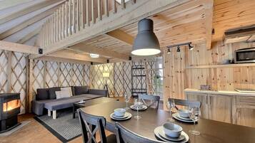 2 chambres, ameublement personnalisé, Wi-Fi gratuit, draps fournis