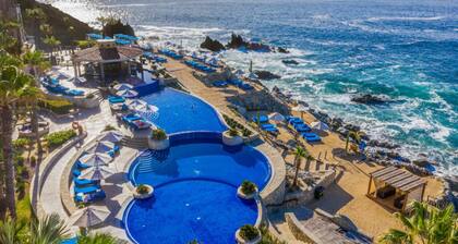 Hacienda Encantada Resort & Residences