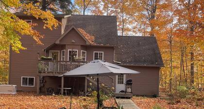 Highly rated 3 Bed,3 Bath, 0 cleaning fee dog friendly additional daily fee.