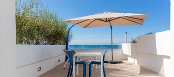 Sunset 193 beachfront