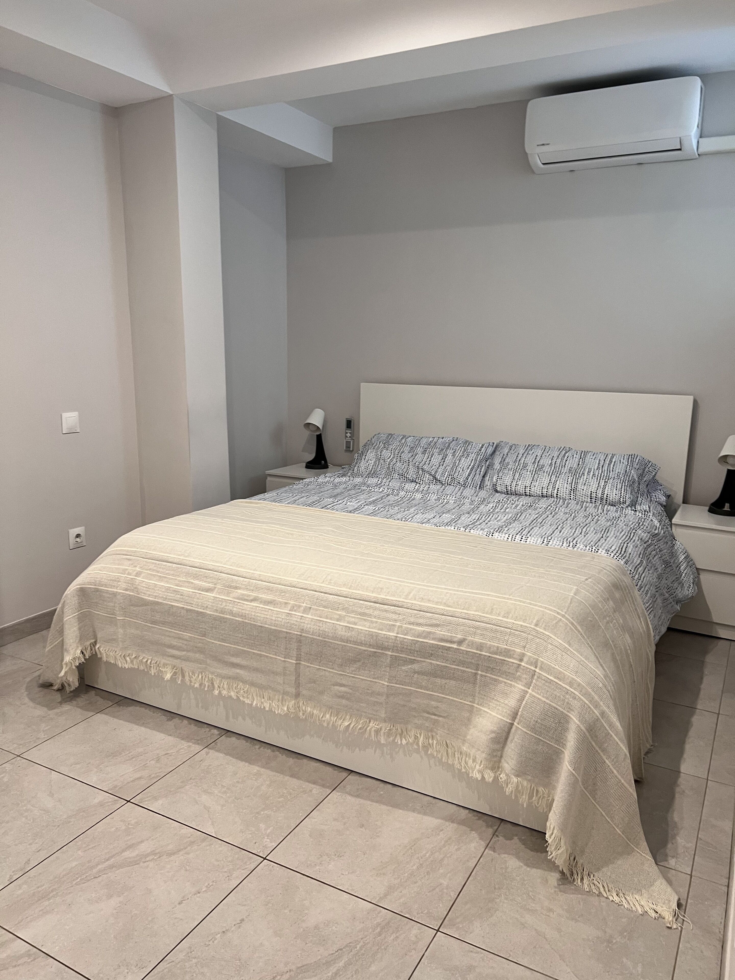 Hermoso apartamento céntrico con balcón
