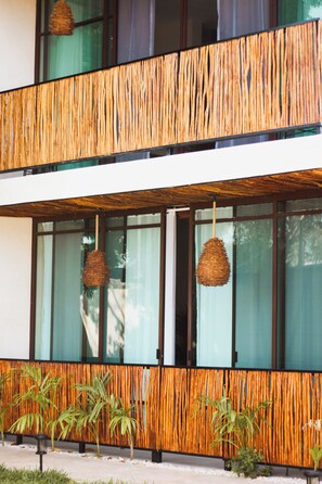 บริเวณภายนอก