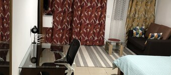 RAYLEY RESIDENCE FURNITURE MARCORY Av tsf