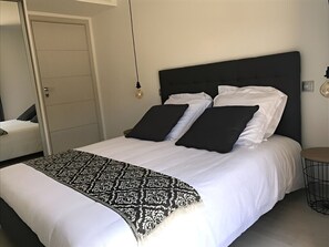 2 chambres, bureau, fer et planche à repasser, Wi-Fi gratuit