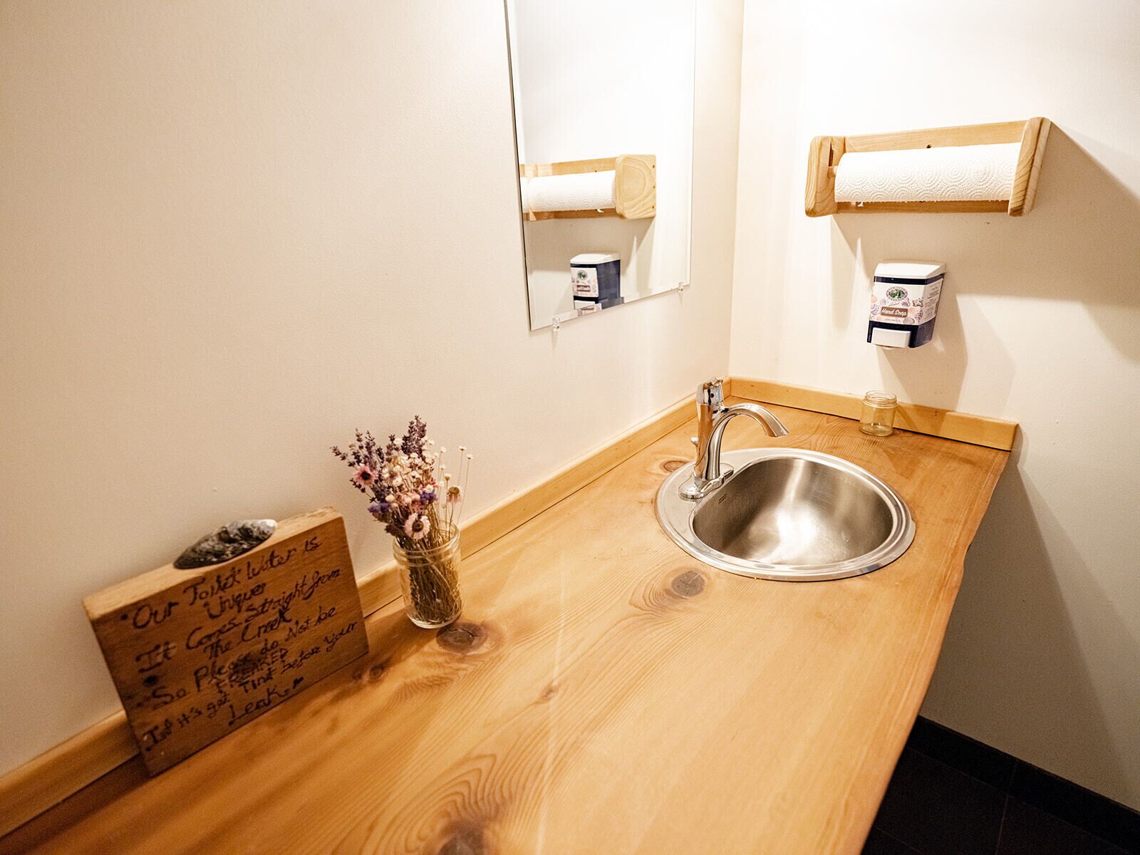 Nature retreat centre on Vargas Island