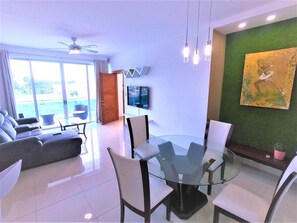 Appartement, meerdere bedden | Dineren