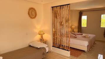 15 bedrooms, iron/ironing board, free WiFi, bed sheets