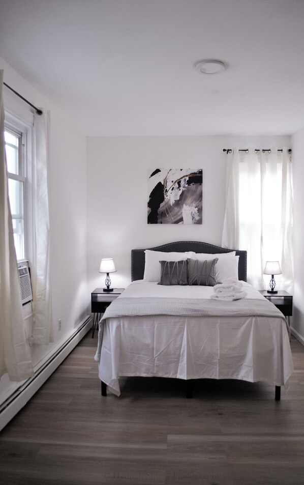2 bedrooms, bed sheets