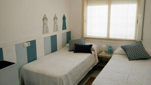 2 bedrooms, WiFi, bed sheets, wheelchair access - Apartment in Cambrils, well located (Cambrils)