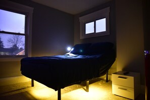 Spa - Monthly Rental - Luxurious 3 Bedroom House close to Downtown Cleveland (Garfield Heights)