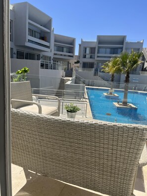 Apartment | Pool
