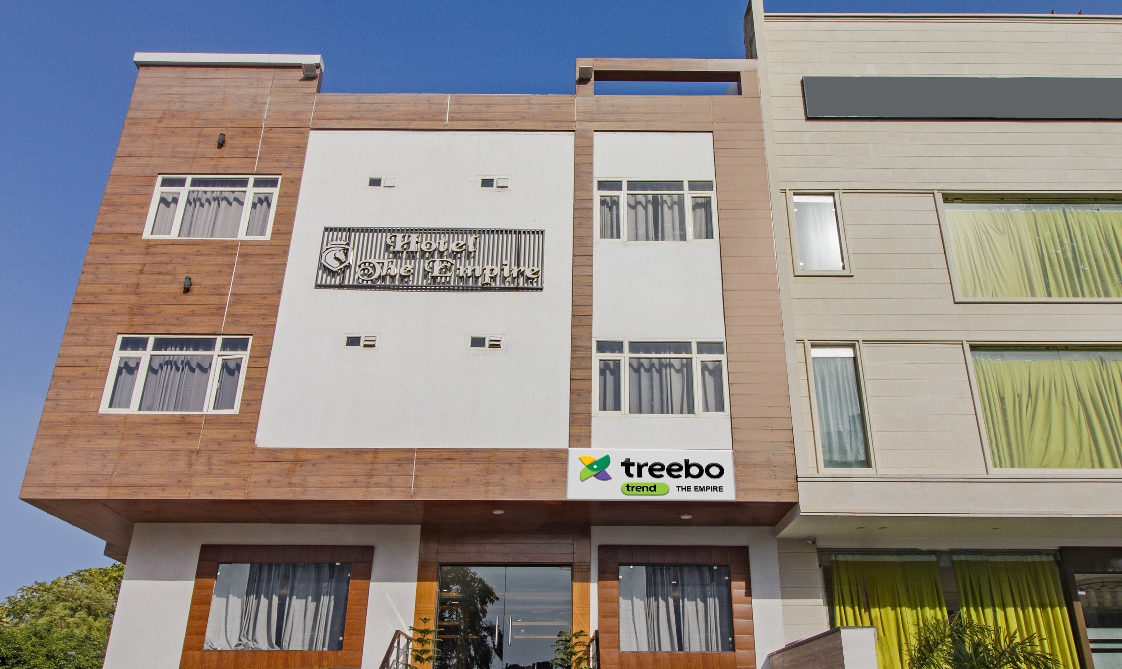 Photo - Treebo The Empire Near Taj Mahal Agra