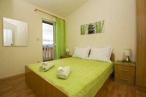 2 bedrooms, free WiFi, bed sheets, wheelchair access