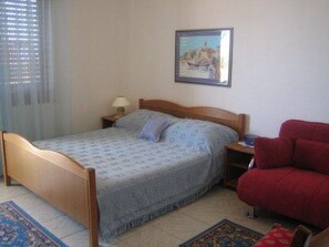 2 dormitorios, wifi gratis, ropa de cama