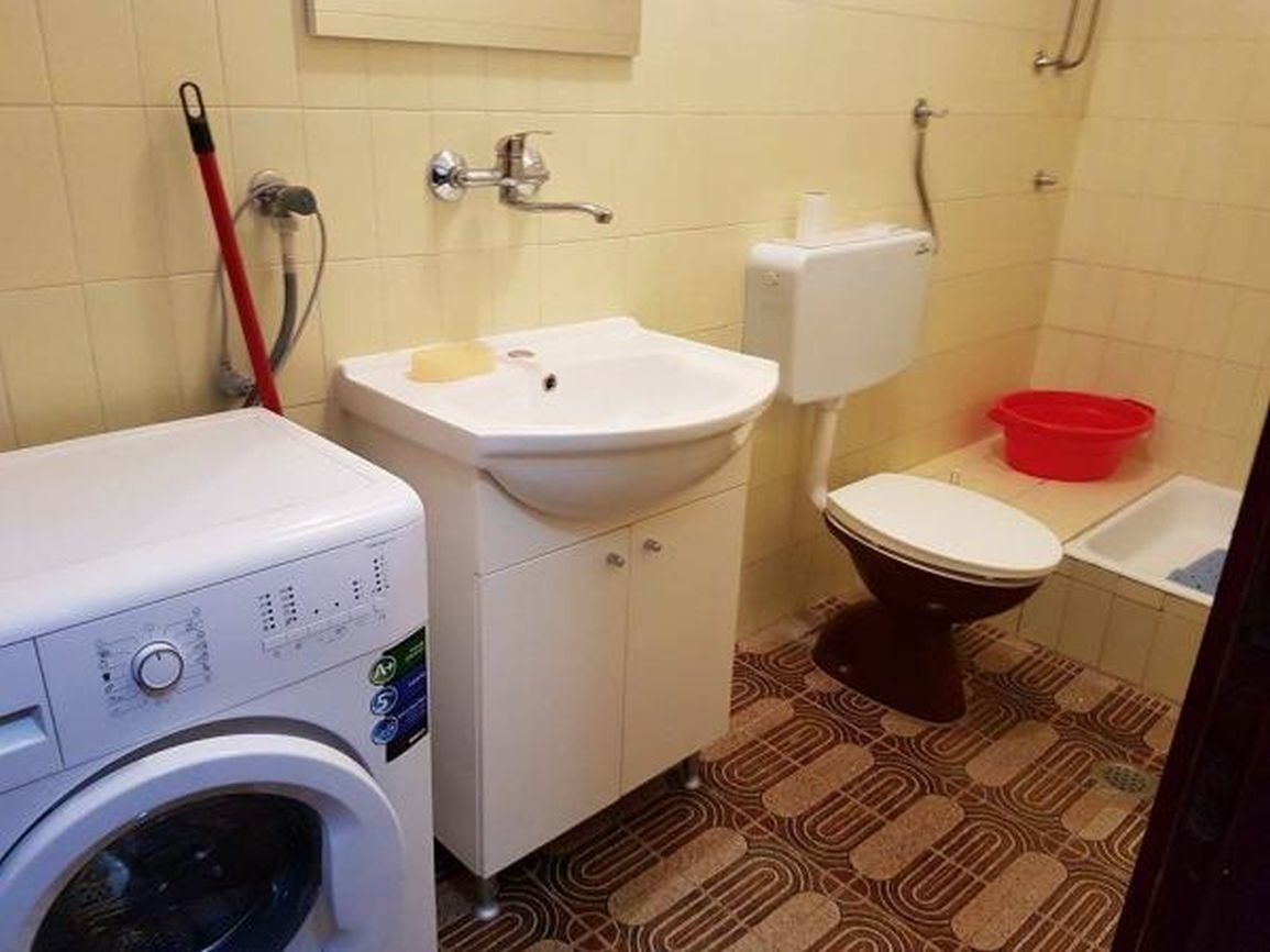 Douche, serviettes fournies