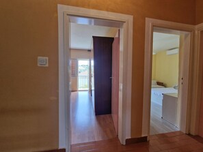 2 chambres, Wi-Fi gratuit, draps fournis